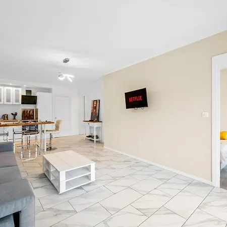 Le Carre D'Or - Tout Confort - Hyper Centre- Plage Menton Exterior photo