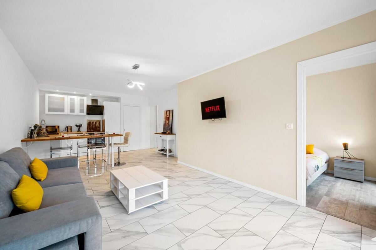 Appartement Le Carre D'or - Confort - Hyper Centre- Menton