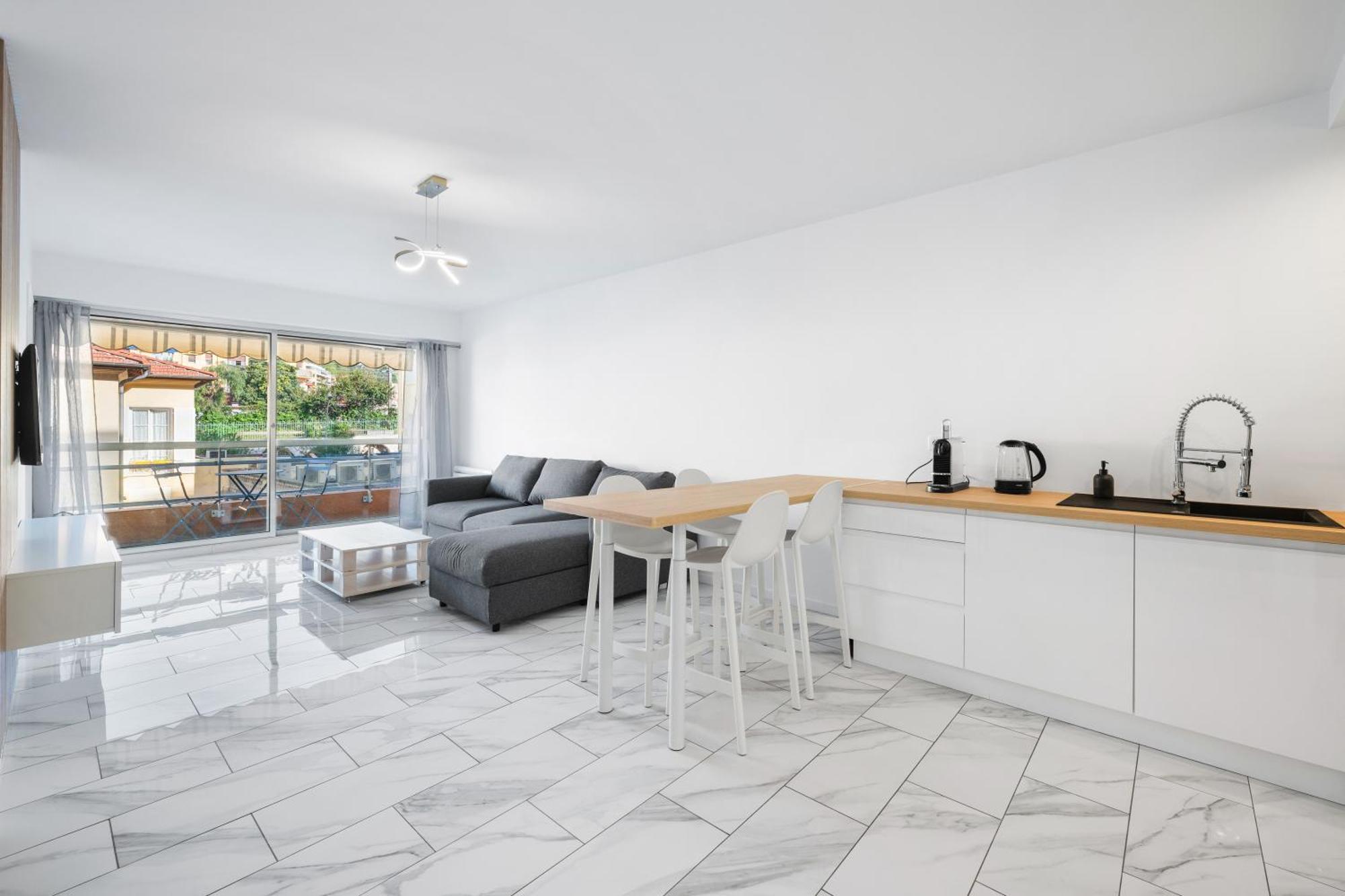 Appartement Le Carre D'or - Confort - Hyper Centre- *