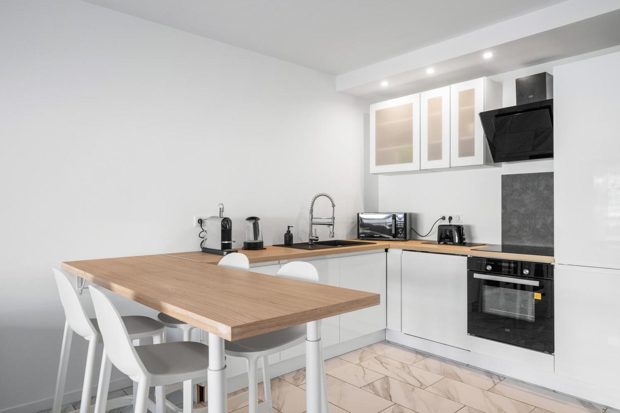 Appartement Le Carre D'or - Confort - Hyper Centre- *